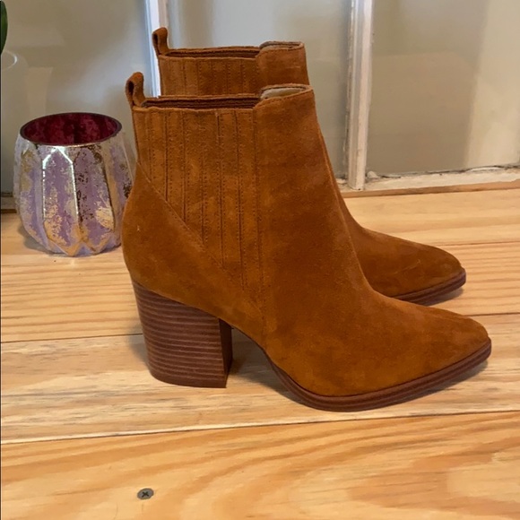 marc fisher ltd alva